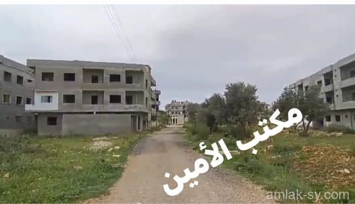 أرض 250م في طرطوس جسر صافيتا قبل مجمع الهادي للبيع