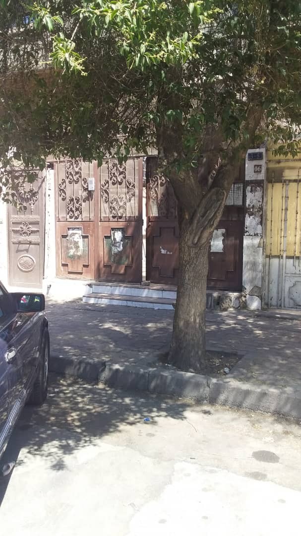 للبيع شقة غرفتين وصالون ببيلا مفرق بيت سحم العرض (580)