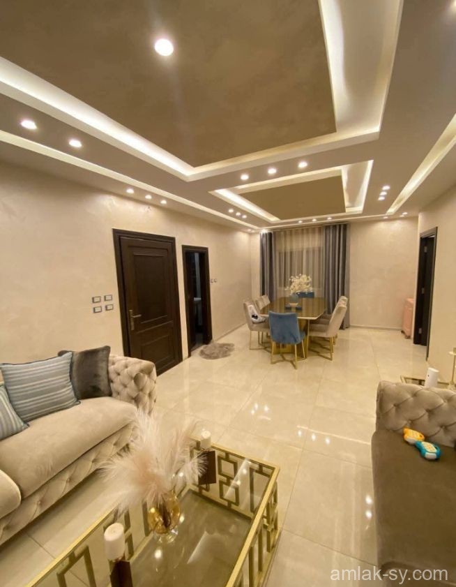 شقة 130م في المزة للبيع