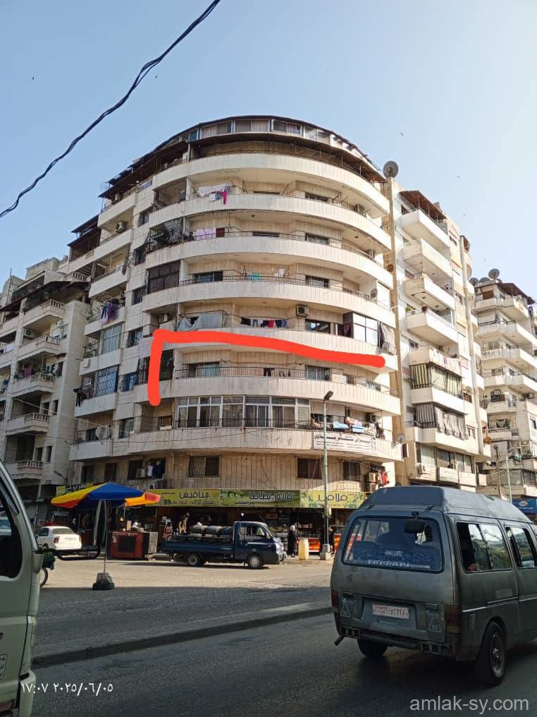 شقة 140م قرب قوس النصر للبيع