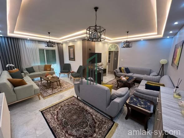 شقة 250م قرب افينو مول في المالكي للبيع