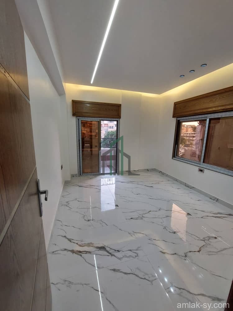 شقة 120م شرقي ركن الدين للبيع