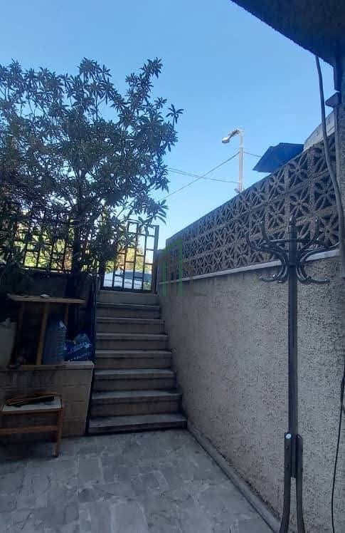 شقة للبيع 95 م - الميسات جانب جامع العثمان