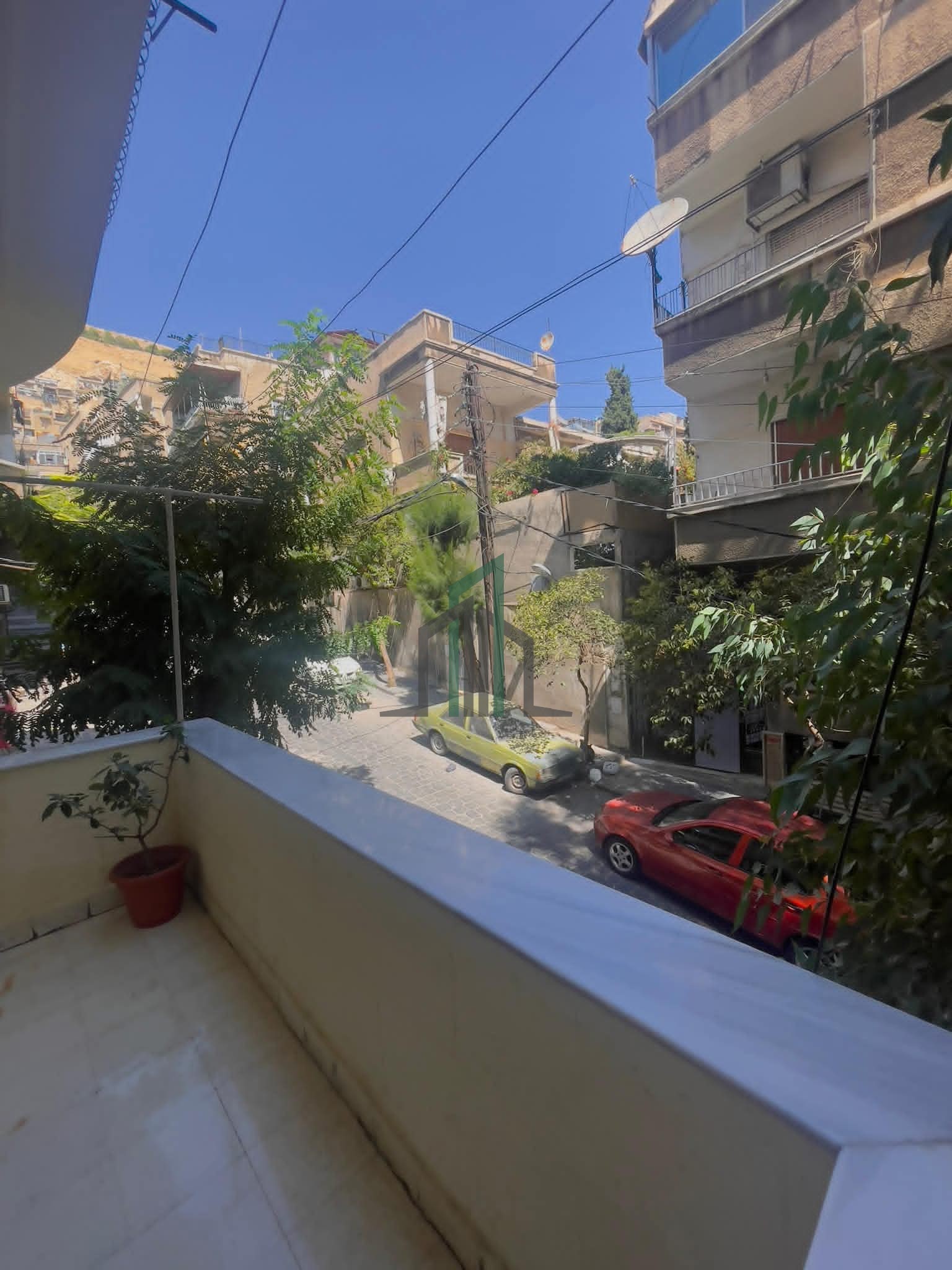 شقة للبيع 115 م _ دمشق حي المهاجرين جادة عاطف