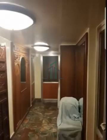 شقة للبيع 240 م -قبلية شرقية شمالية- دمشق- أبو رمانة ساحة النجمة